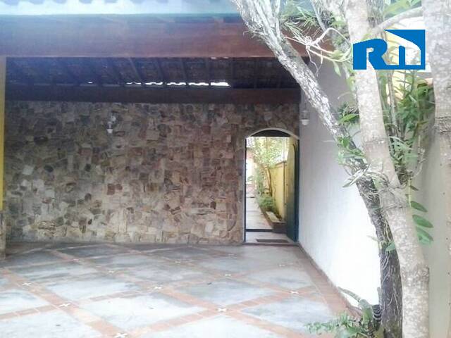Casa para Venda em Caraguatatuba - 4