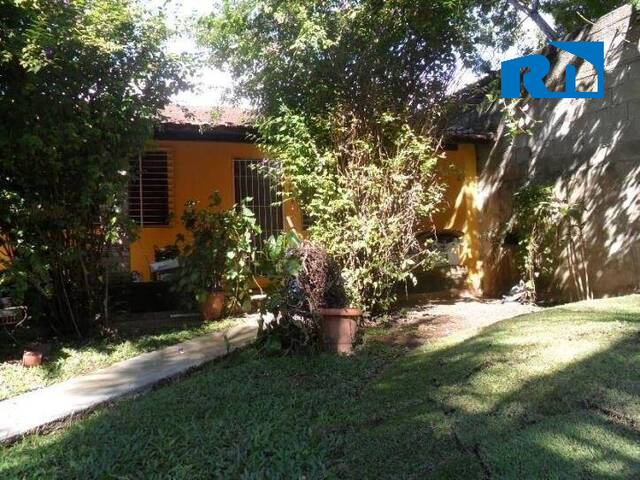 Casa para Venda em Caraguatatuba - 2