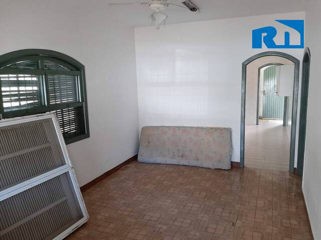 Casa para Venda em Caraguatatuba - 4