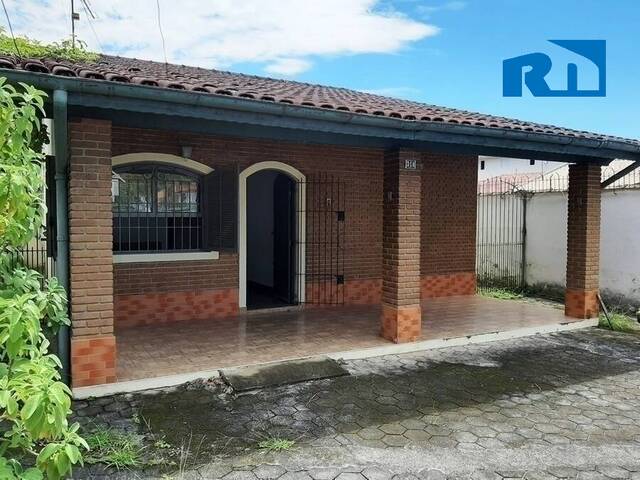 Casa para Venda em Caraguatatuba - 2