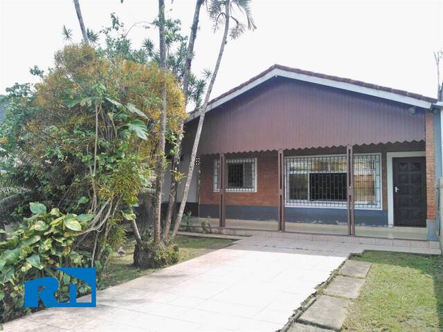 #1550 - Casa para Venda em Caraguatatuba - SP - 2