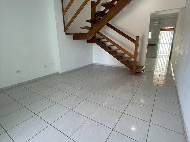 Casa para Venda em Caraguatatuba - 3