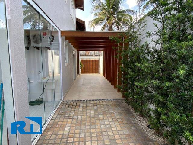 Casa para Venda em Caraguatatuba - 2
