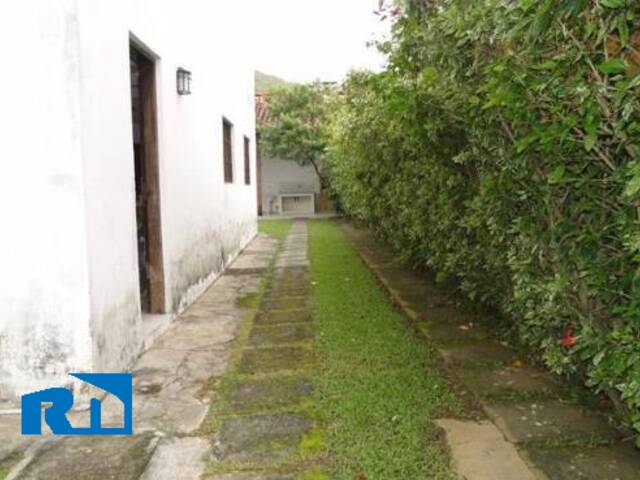 Casa para Venda em Caraguatatuba - 4