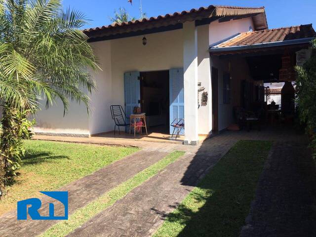 Casa para Venda em Caraguatatuba - 2