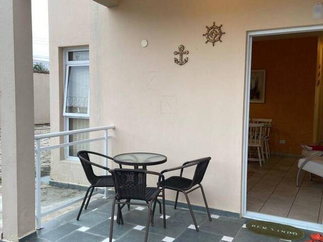 Apartamento para Venda em Caraguatatuba - 2