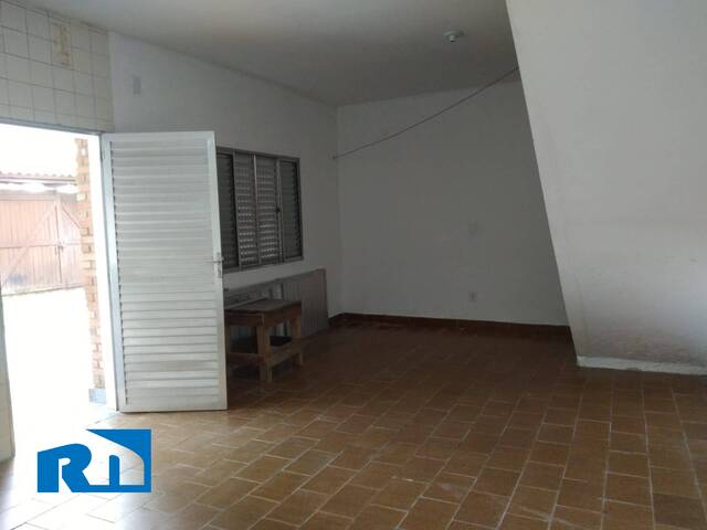 Casa para Venda em Caraguatatuba - 5