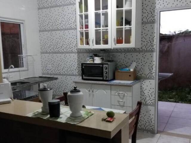 Casa para Venda em Caraguatatuba - 3