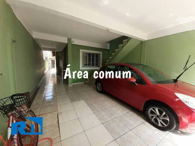 Casa para Venda em Caraguatatuba - 2