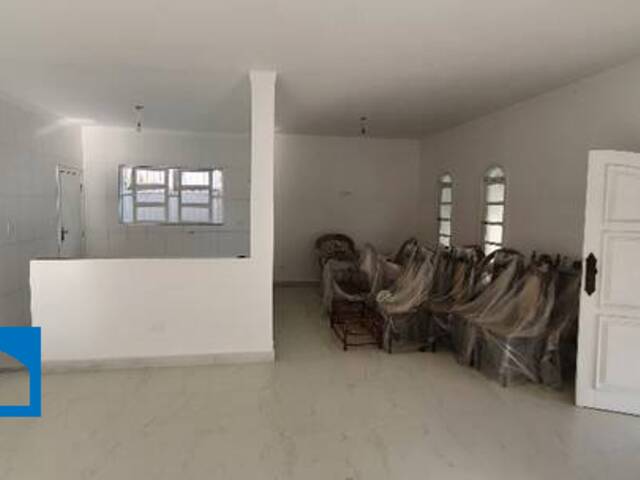 Casa para Venda em Caraguatatuba - 4
