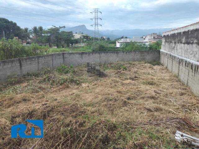 Terreno para Venda em Caraguatatuba - 5