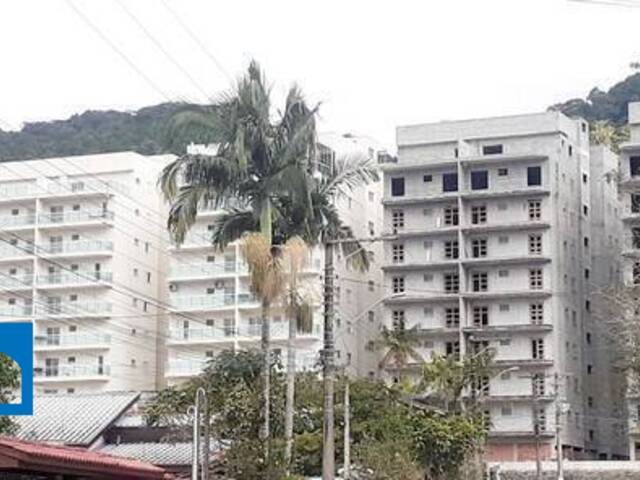 Apartamento para Venda em Caraguatatuba - 2
