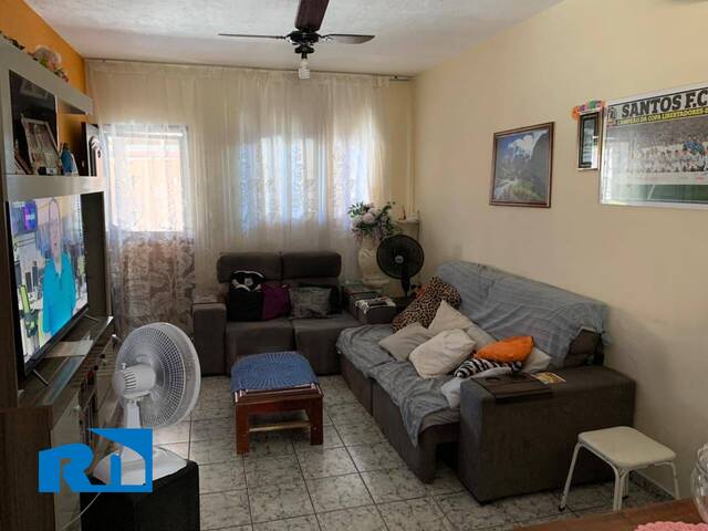 Casa para Venda em Caraguatatuba - 2