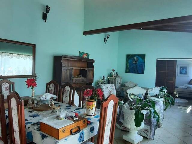 Casa para Venda em Caraguatatuba - 5
