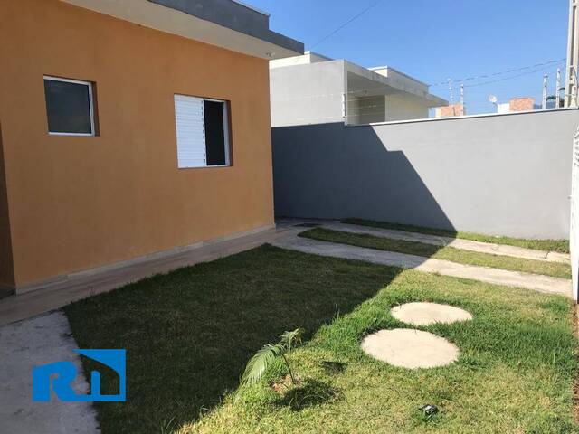 Casa para Venda em Caraguatatuba - 3
