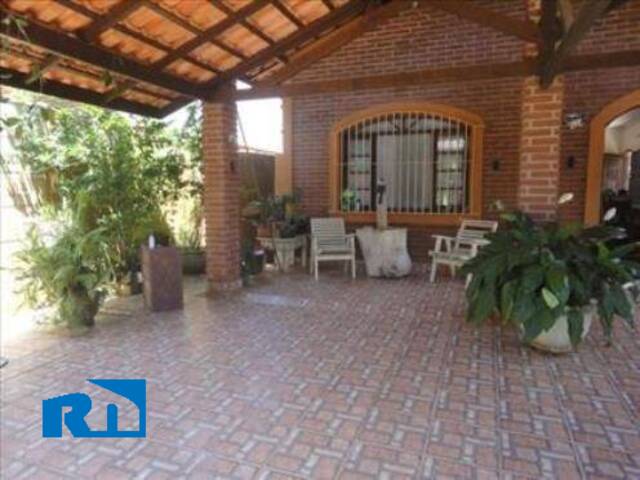 #2500 - Casa para Venda em Caraguatatuba - SP - 1