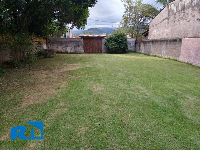 Casa para Venda em Caraguatatuba - 3