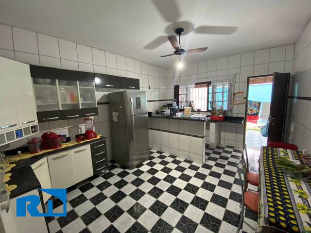 Casa para Venda em Caraguatatuba - 4