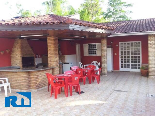 Casa para Venda em Caraguatatuba - 2