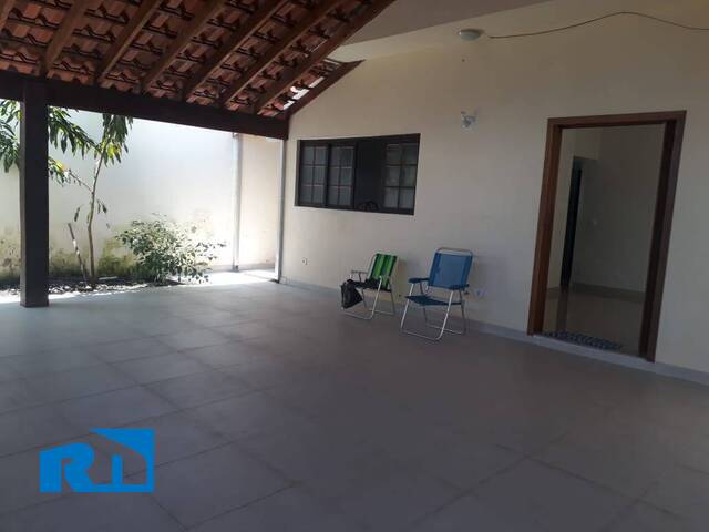 Casa para Venda em Caraguatatuba - 4