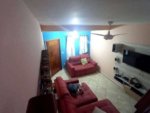 Casa para Venda em Caraguatatuba - 2