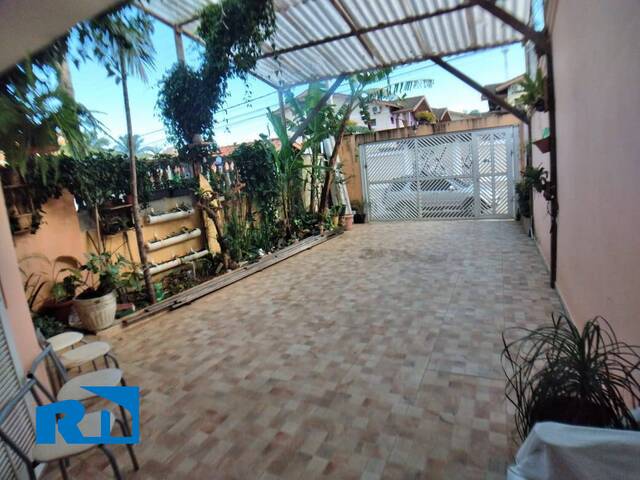 Casa para Venda em Caraguatatuba - 3