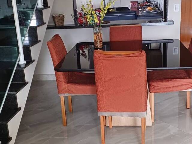 Apartamento para Venda em Caraguatatuba - 4
