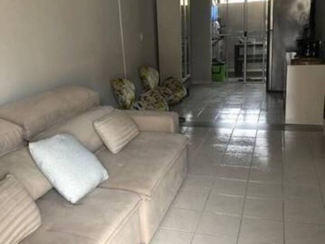 Casa para Venda em Caraguatatuba - 4