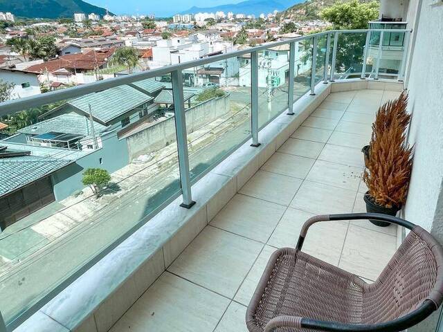 Apartamento para Venda em Caraguatatuba - 5