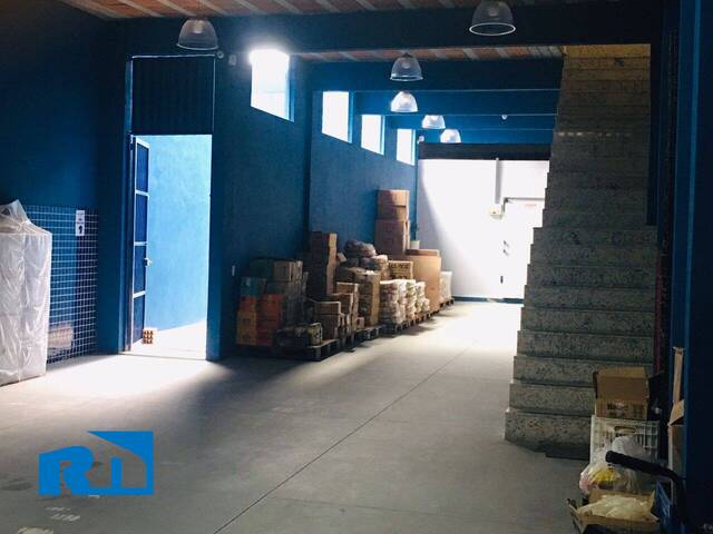 Prédio comercial para Locação em Caraguatatuba - 4