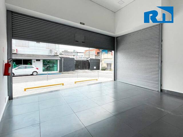 #3053 - Ponto Comercial para Locação em Caraguatatuba - SP
