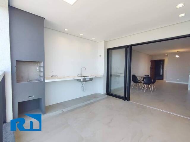 Apartamento para Venda em Caraguatatuba - 4
