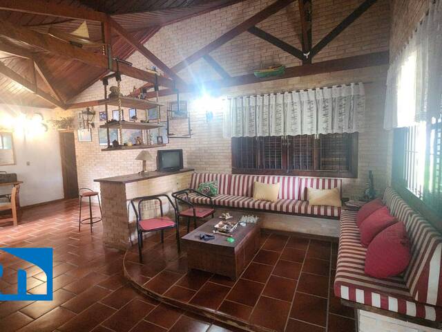 Casa para Venda em Caraguatatuba - 4