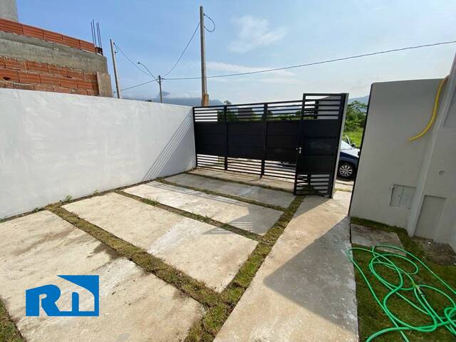 Casa para Venda em Caraguatatuba - 4