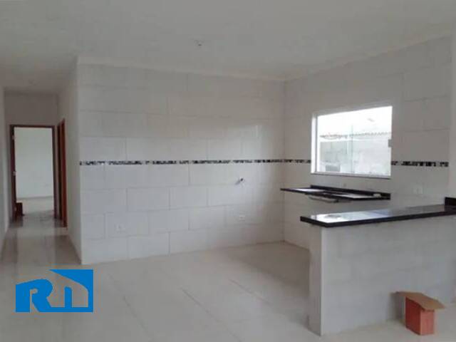 Casa para Venda em Caraguatatuba - 5