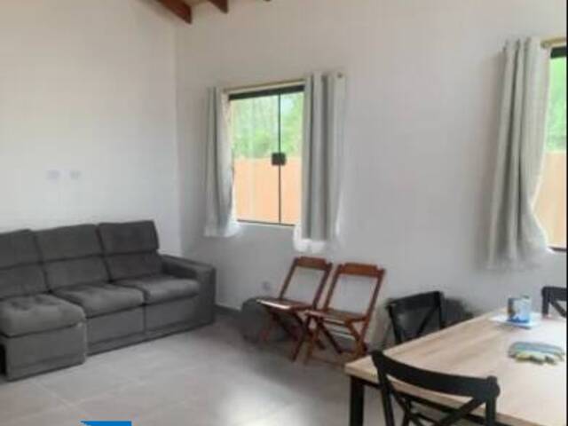 Casa para Venda em Caraguatatuba - 5