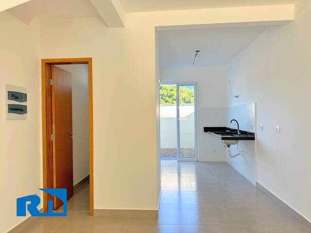 Casa para Venda em Caraguatatuba - 3