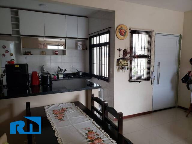 Apartamento para Venda em Caraguatatuba - 4
