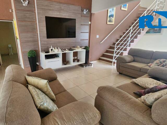 Casa para Locação em Caraguatatuba - 5