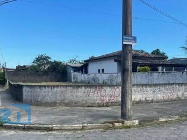 Terreno para Venda em Caraguatatuba - 2