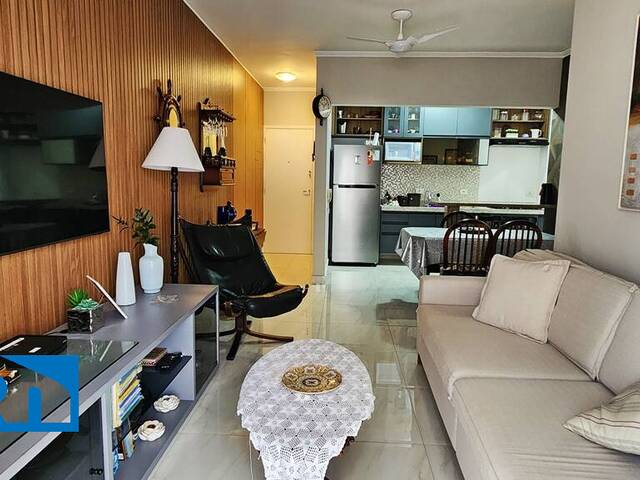 Apartamento para Venda em Caraguatatuba - 5
