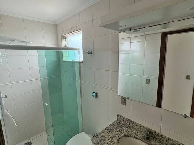 Apartamento para Venda em Caraguatatuba - 5