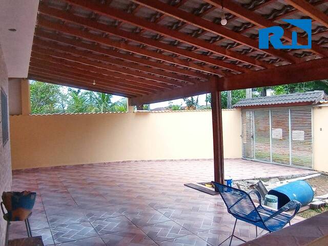 Casa para Venda em Caraguatatuba - 3