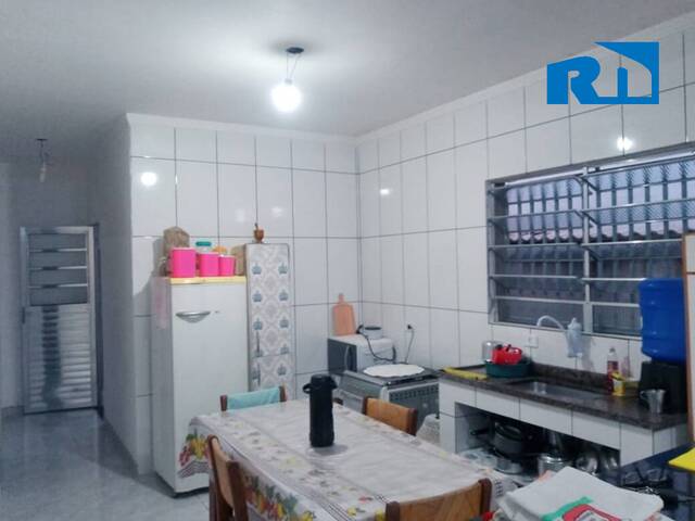 Casa para Venda em Caraguatatuba - 5