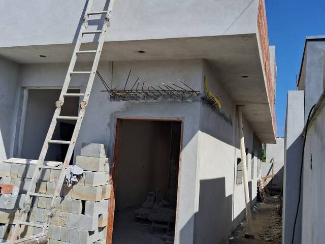 Casa para Venda em Caraguatatuba - 5