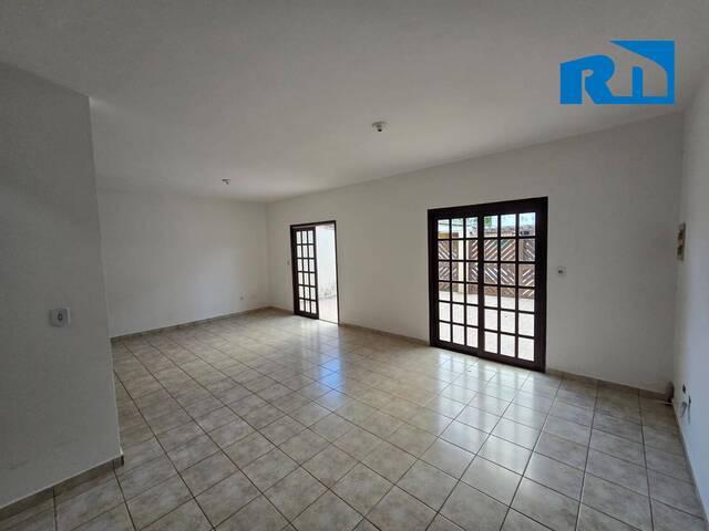 #3313 - Casa para Venda em Caraguatatuba - SP