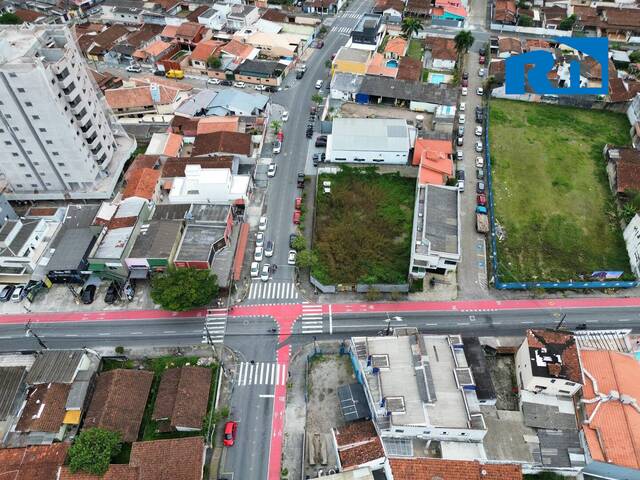 Terreno para Venda em Caraguatatuba - 5