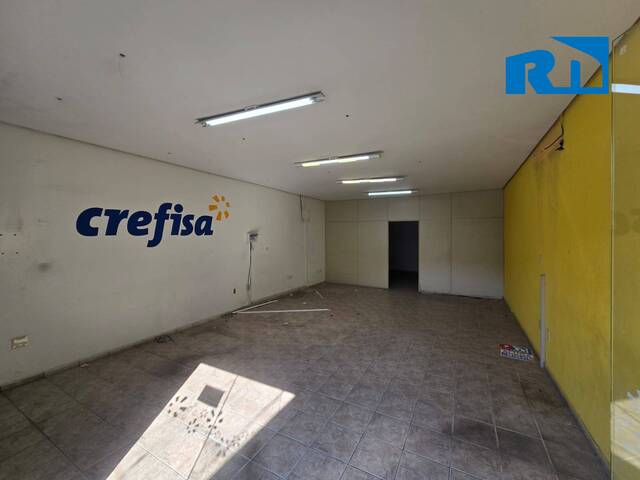 #3295 - Sala para Locação em Caraguatatuba - SP