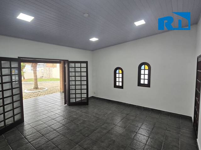 Casa para Locação em Caraguatatuba - 3