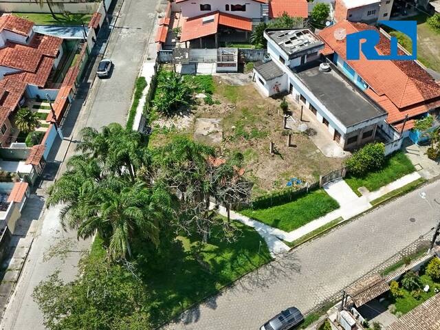 Terreno para Venda em Caraguatatuba - 2